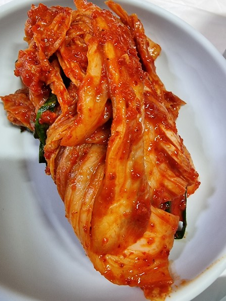                                                                                              침샘 유발 겉절이(사진촬영 : 김향숙 기자) 