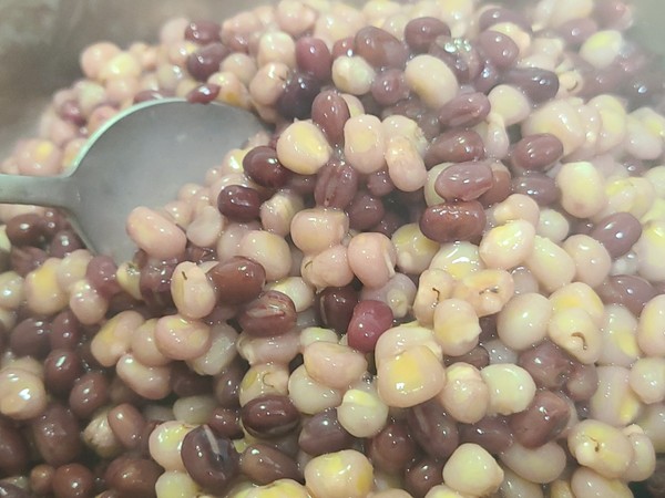 ②회 끓인 옥수수