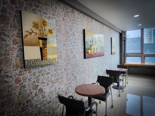 [사랑마을요양원 실내 전경 = 김영통 기자 제공]