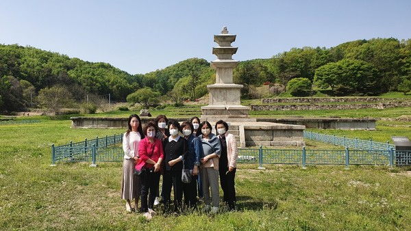 원주 자수보존회 회원들