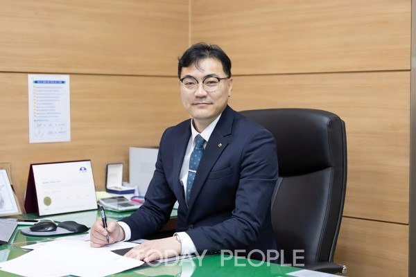 정성욱 목포농협 용해지점장